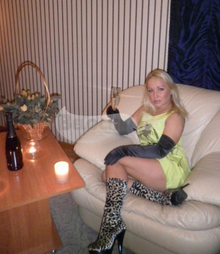 Проститутка Илария г. Холм